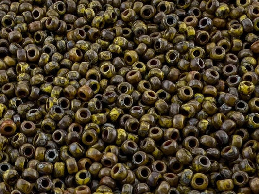 10g Miyuki  seed beads 11/0 Opaque Yellow 4519, japonese seed beads 2mm